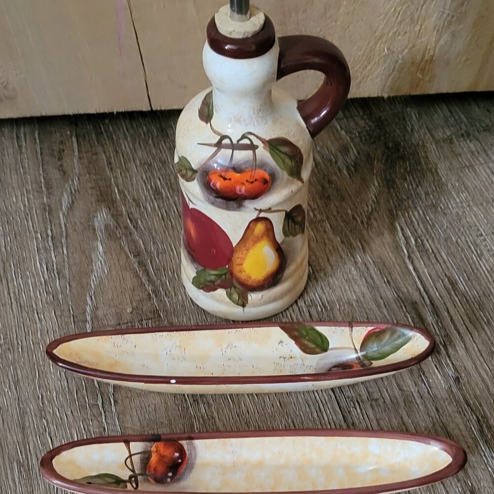 WCL olive /oil decanter and matching trays
